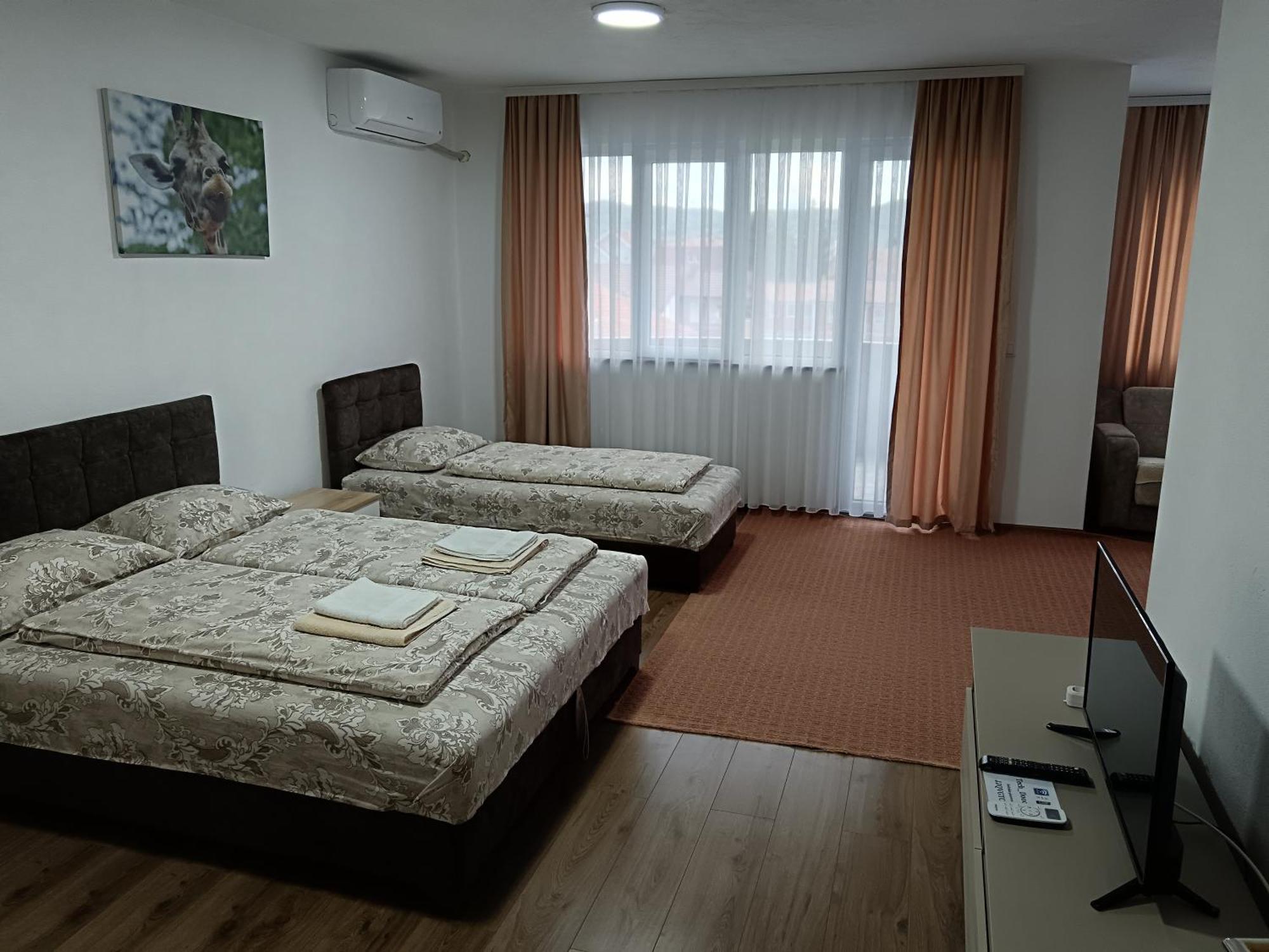 Apartmani Centar Сьєниця Екстер'єр фото